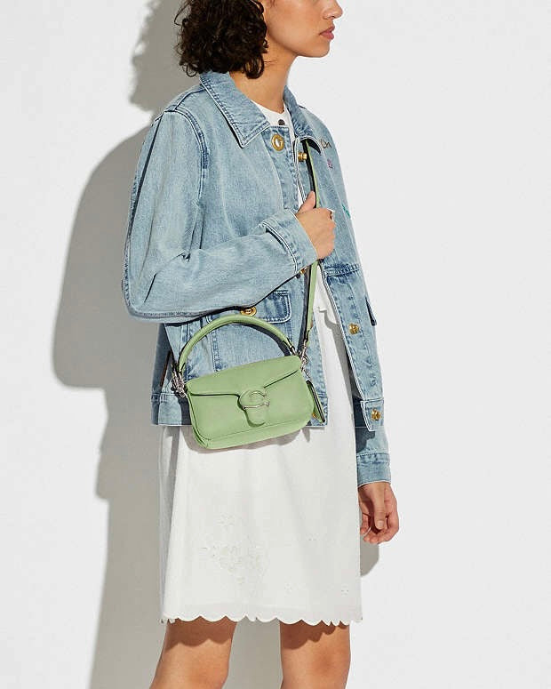 Sac Porté Coach épaule Pillow Tabby 18