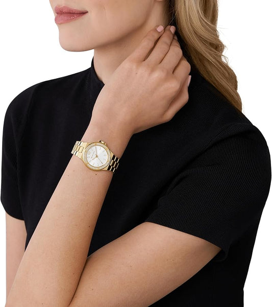 Petite montre Lennox dorée à pierres pavées MK7278