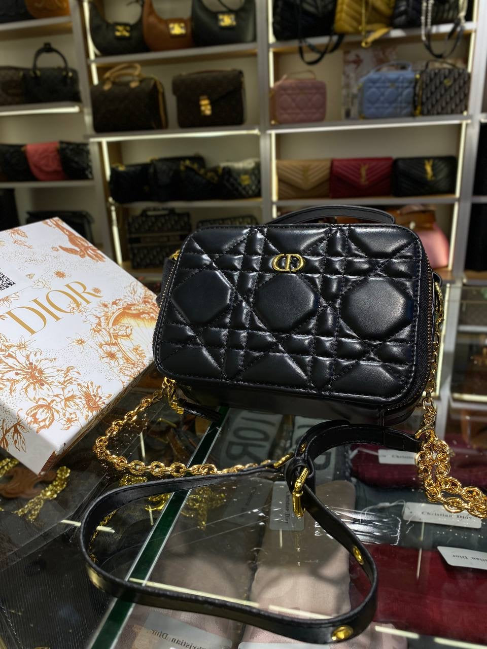 Sac box Dior Caro