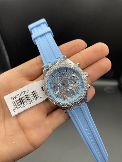 Montre Heiress avec bracelet en caoutchouc bleu
GW0407L1