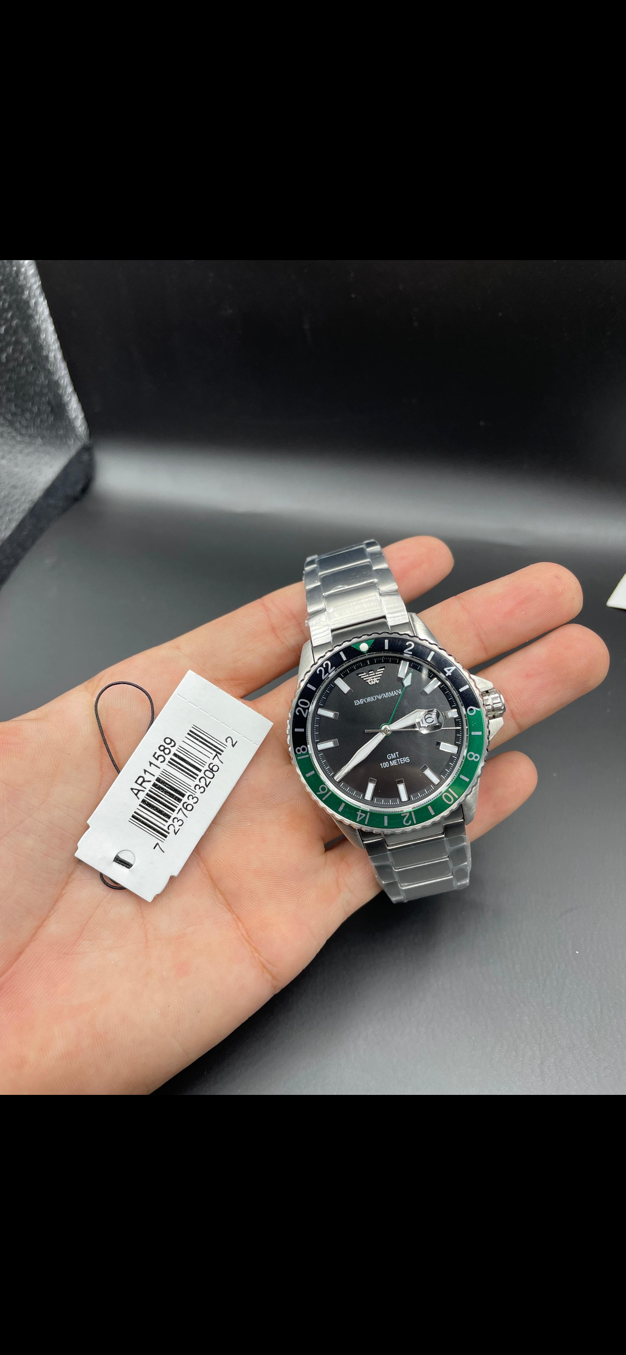 Montre Emporio Armani en argent AR11589